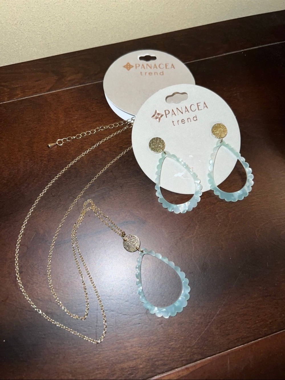Panacea Necklace and Earrings set
